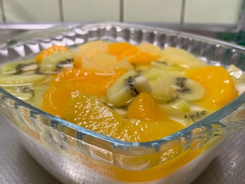 器の中で完成　簡単杏仁豆腐